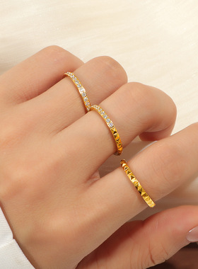 新款轻奢精致半圈镶钻铆钉钛钢戒指个性日韩时尚潮流食指指环女