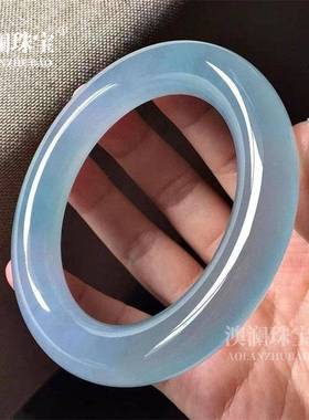 本命年石英岩玉白月光胖圆条手镯女款玉白色玉石手镯礼物