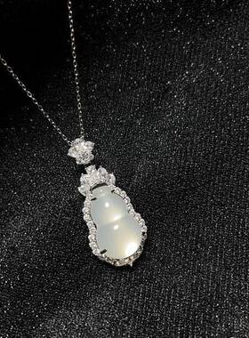 本命年白冰透玉髓玛瑙白色葫芦吊坠锁骨链玉石挂件项链白月光礼物