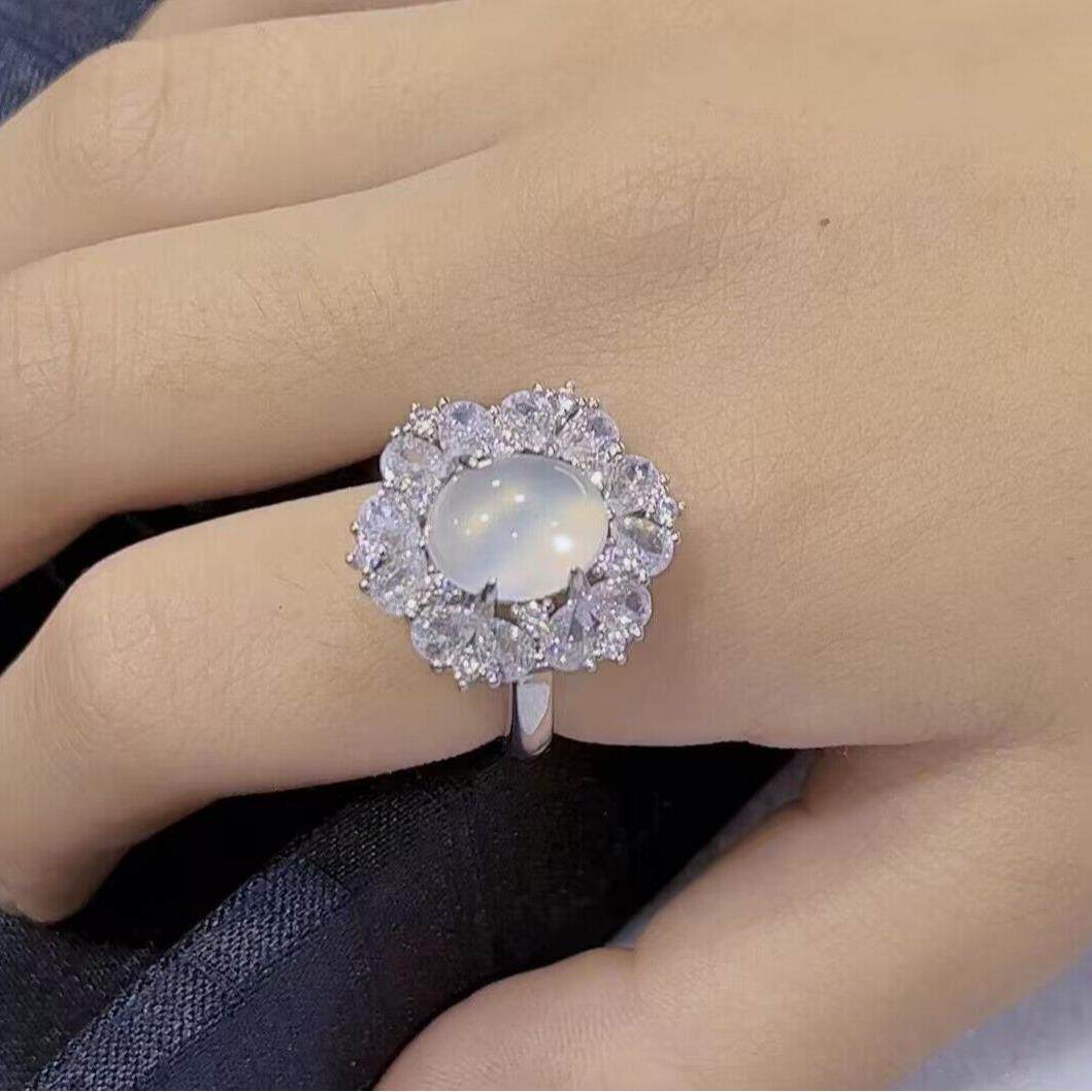 本命年银镶嵌冰种白玉髓气质款戒指翡翠绿玛瑙时尚大气玉石雪莲花