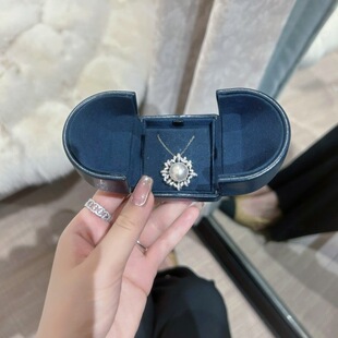 本命年S925通体纯银大颗粒澳白珍珠项链优雅曼陀罗蕾丝满钻吊坠锁