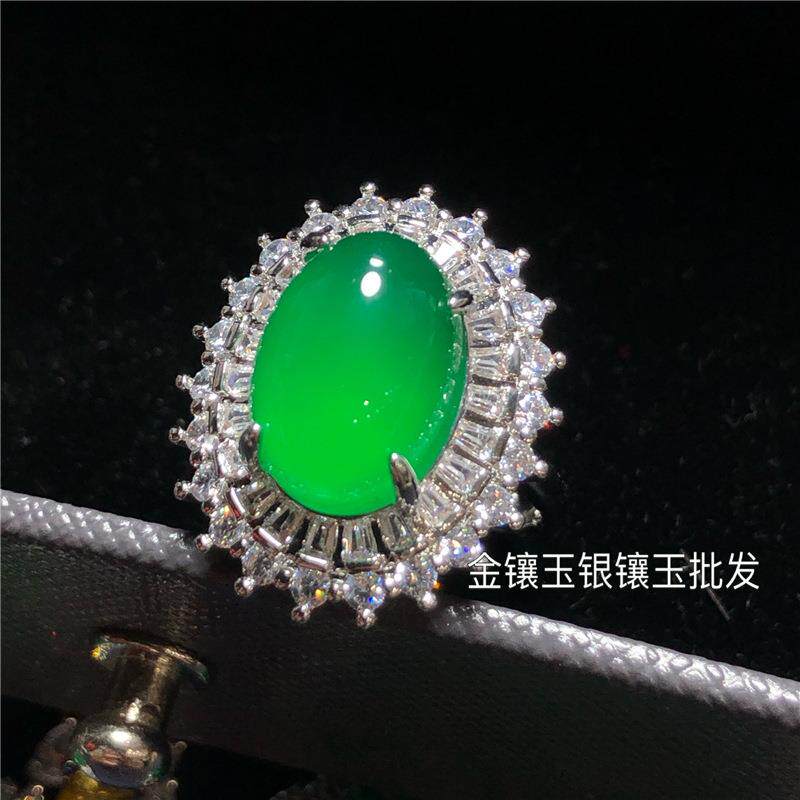 本命年银镶嵌玉髓戒指女开口可调节帝王翡翠绿玛瑙宝石玉指环蛋面图片