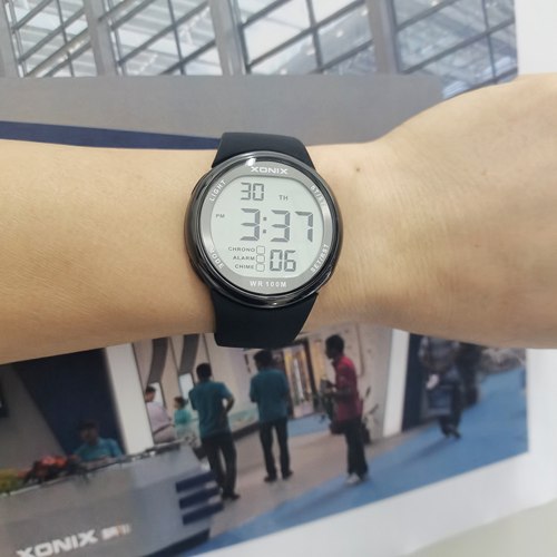 XONIX运动防水潮流码表游泳计时