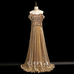 一字肩晚礼服女高级感冬晨袍女新娘敬酒服小众金色订婚礼服主持人