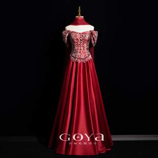 一字肩敬酒服2025新款 结婚订婚宴礼服裙高级感显瘦 新娘红色新中式