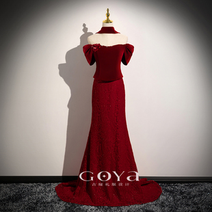 一字肩敬酒服新娘高级感结婚回门订婚宴红色礼服蕾丝鱼尾气质长裙