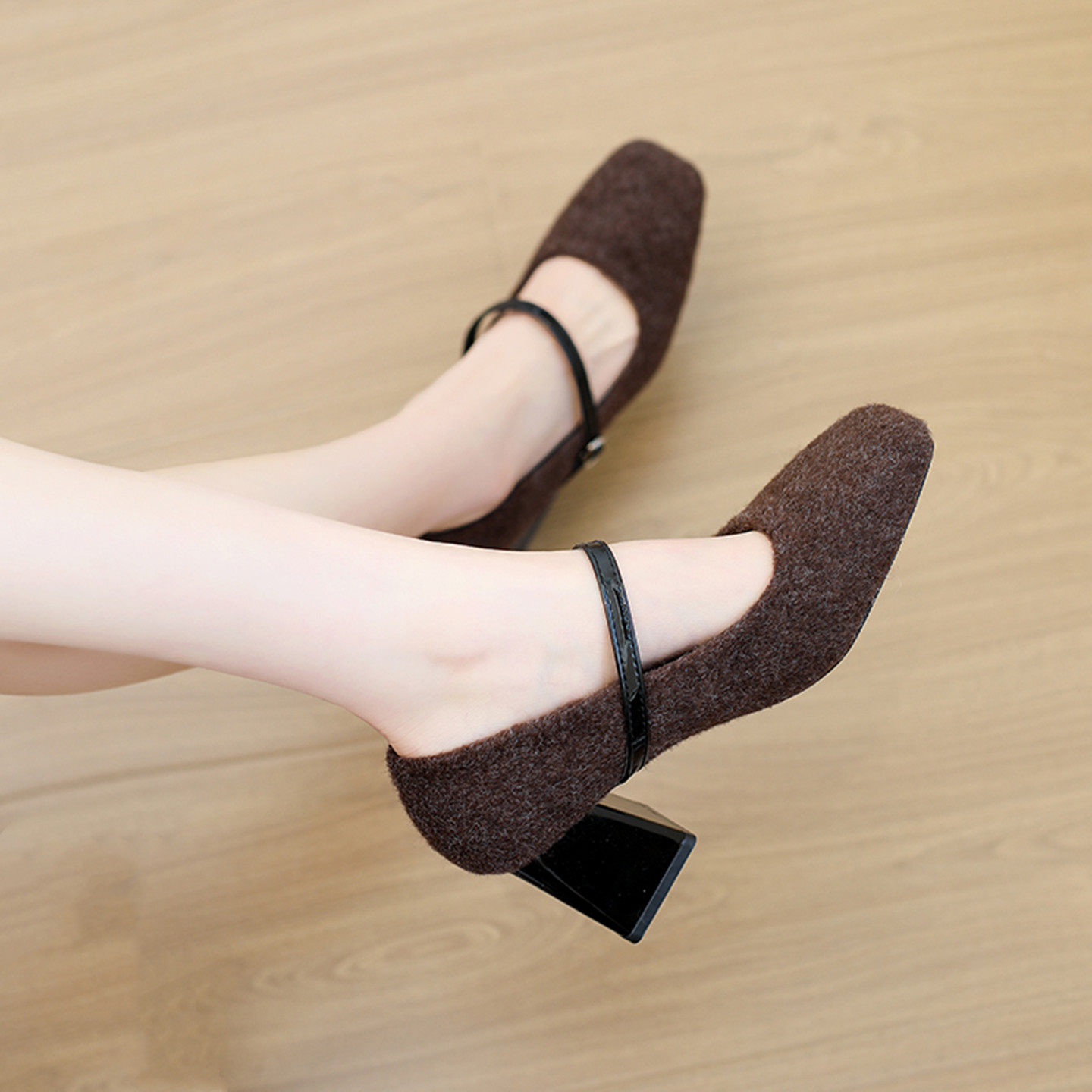 韩版方头绒面高跟玛丽珍鞋女2025冬季新款复古粗跟一字扣中口单鞋,女鞋,深口单鞋,淘宝优惠券,粉丝福利购,淘宝优惠卷