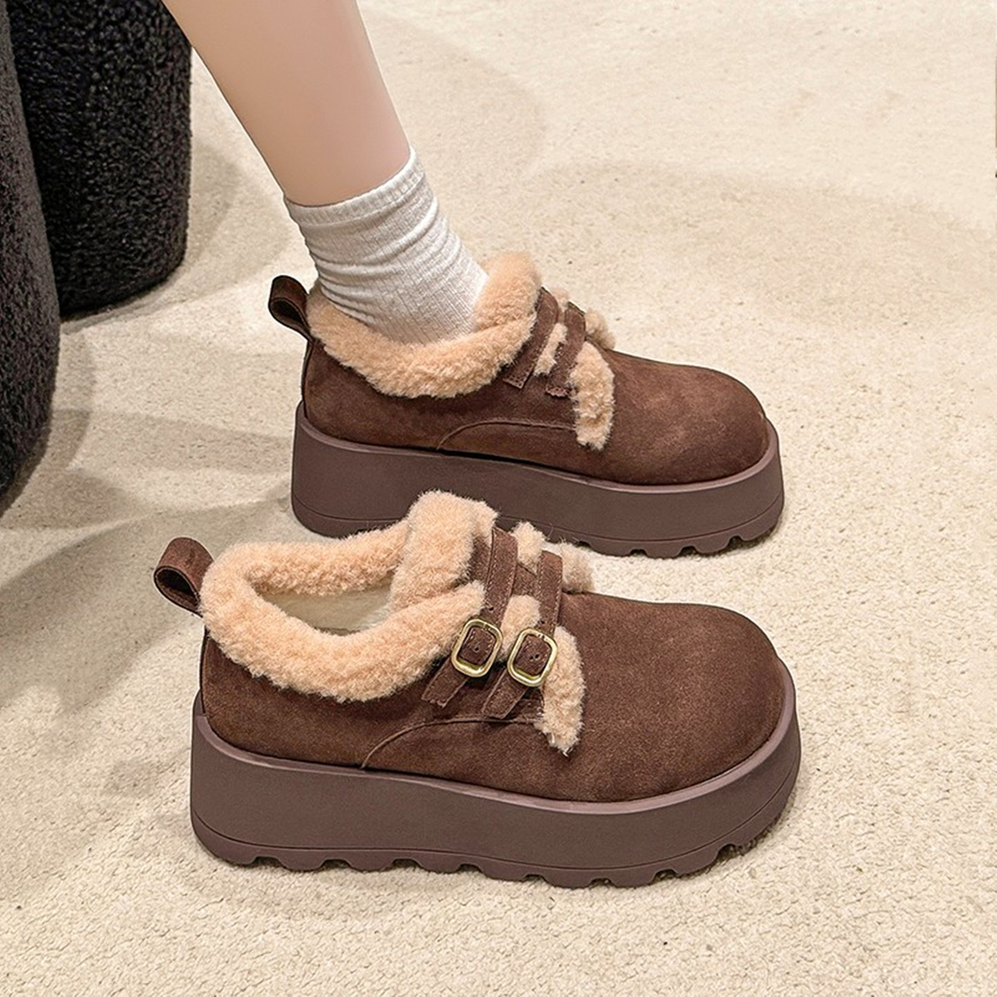 英伦风绒面圆头棉鞋2025年冬季