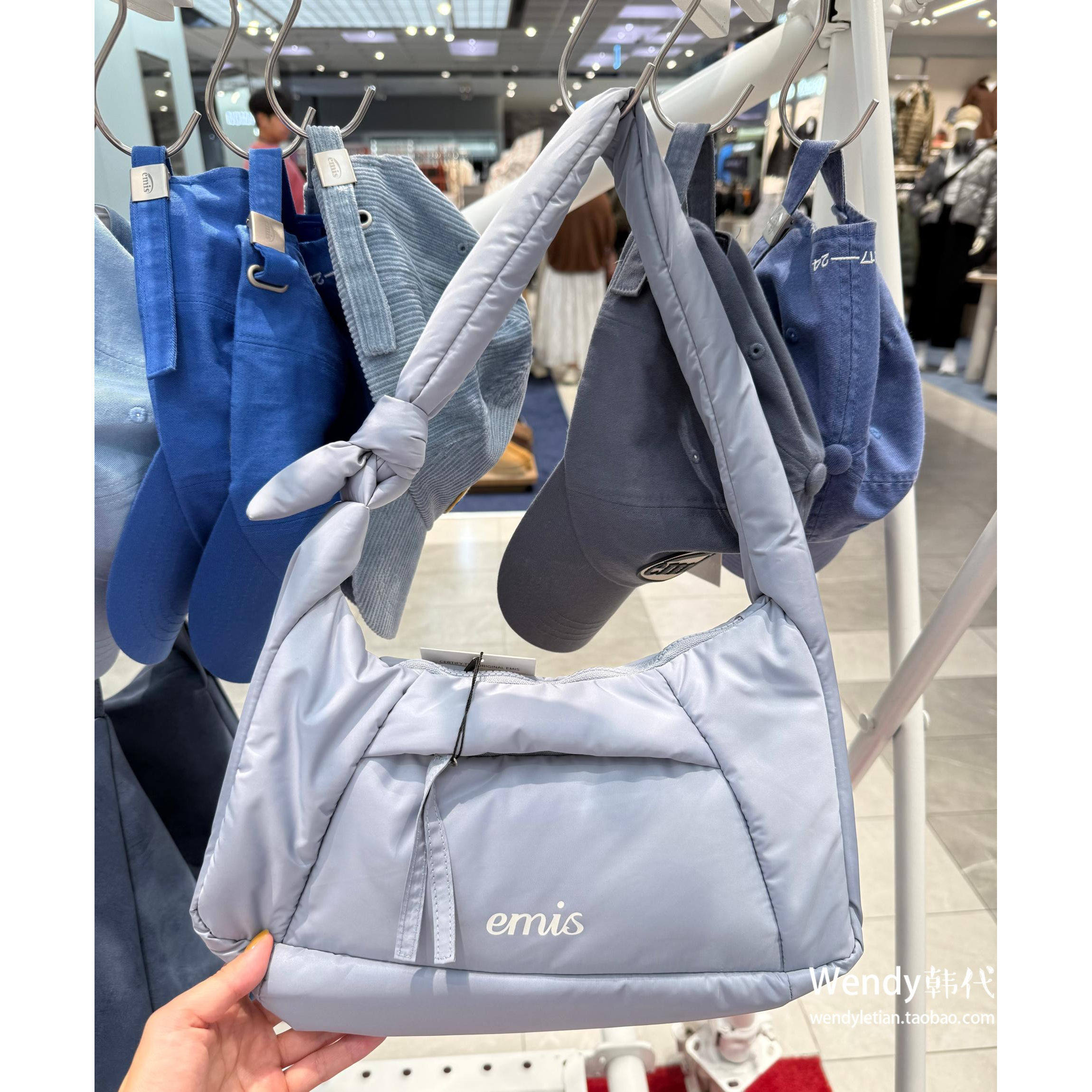 韩国代购小众emis 新款字母太空棉蝴蝶结口袋流浪单肩腋下手提包