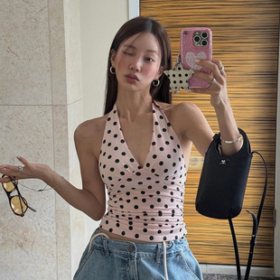 法式纯欲风波点V领挂脖绑带上衣2026夏季穿搭辣妹性感露背背心 潮