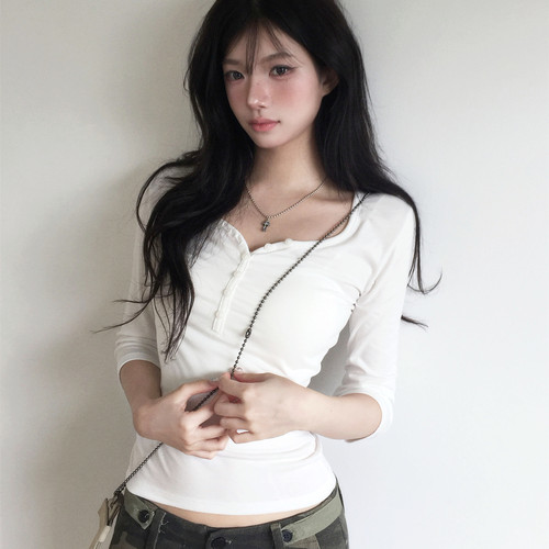 纯欲风简约V领半袖上衣