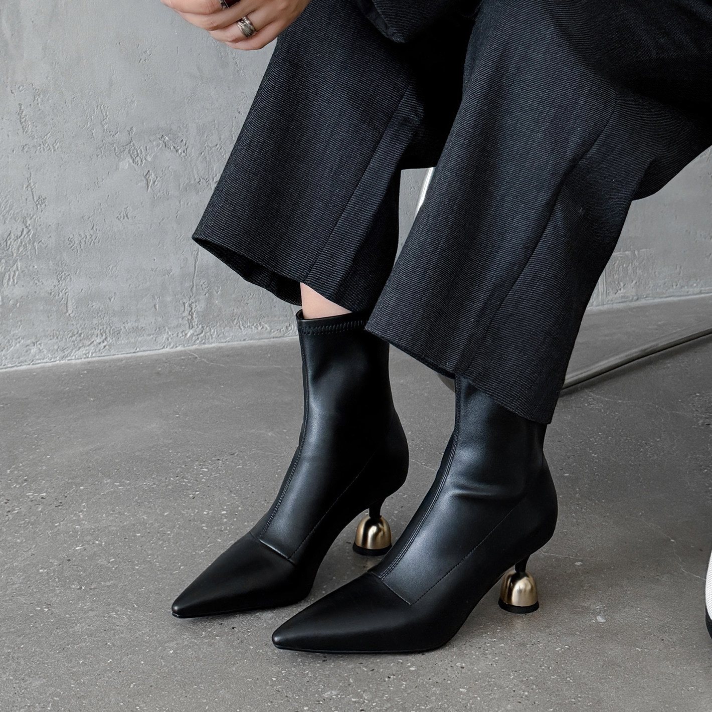 版型好~显腿长~及踝靴短靴女秋气质欧美性感酒杯跟高跟瘦瘦弹力靴