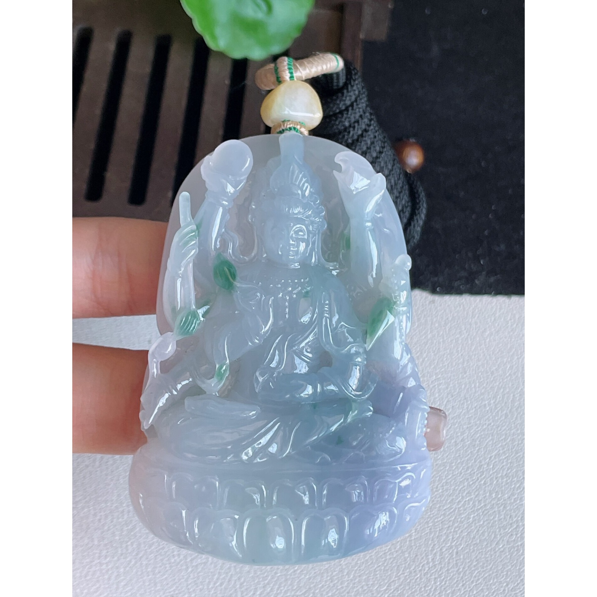 一手货源缅甸天然A货翡翠玉挂件精雕紫罗兰千手观音菩萨翡翠吊坠