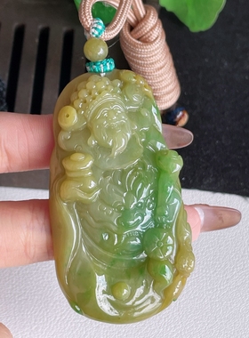 翡翠a货双彩黄加绿财神爷吊坠，尺寸68.5-37.2-9.4，重量:53.60g
