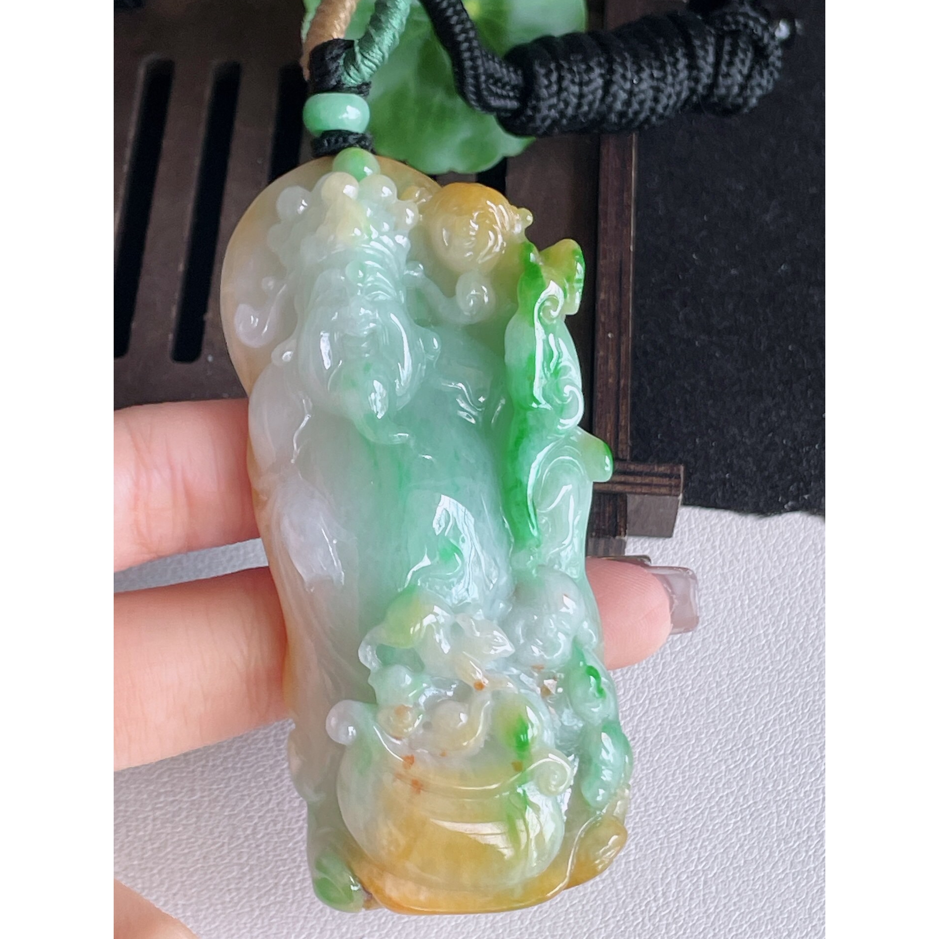 天然A货翡翠玉石挂件财神爷吊坠