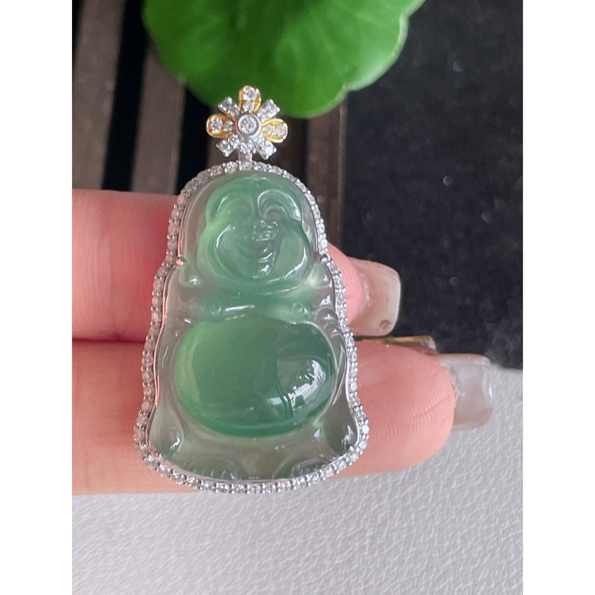 天然缅甸翡翠a货18k金冰种满绿 晴水绿站佛 佛公翡翠吊坠玉挂件
