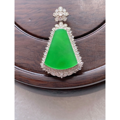 翡翠a货18k无事牌吊坠