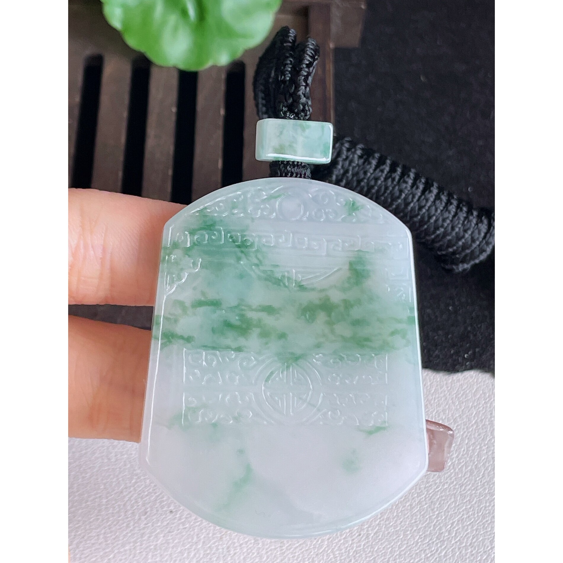 缅甸天然仿古无事牌翡翠玉石挂件