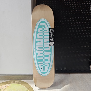 进口foundation滑板板面 7层加拿大枫木环氧树脂胶水 扎实耐用