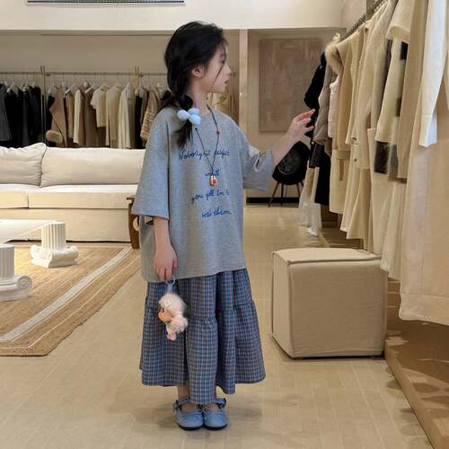 乔伊思童装女童短袖T恤2026夏季韩版字母卡通儿童圆领宽松休上衣