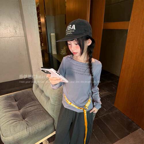 乔伊思童装女童长袖T恤2026秋款韩版字母打底衫儿童领松弛感洋气