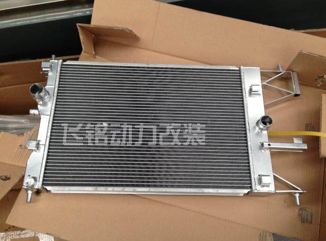 雪佛兰科鲁兹CRUZE 1.6L/1.6T改装全铝加大加厚水箱 厚度40MM