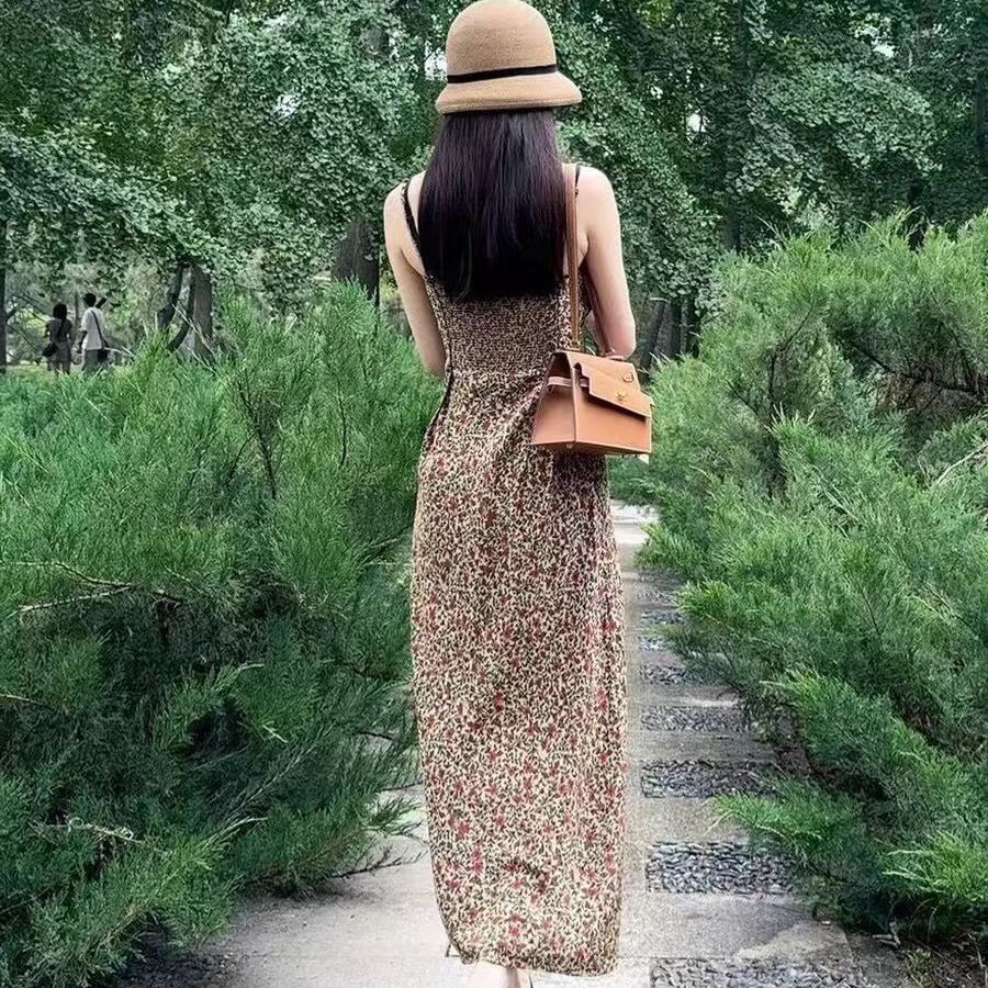 碎花吊带连衣裙女修身长裙子潮
