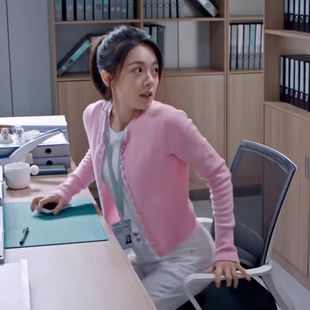 明星赵今麦骄阳似我同款短款圆领气质针织开衫女2026新款外套上衣