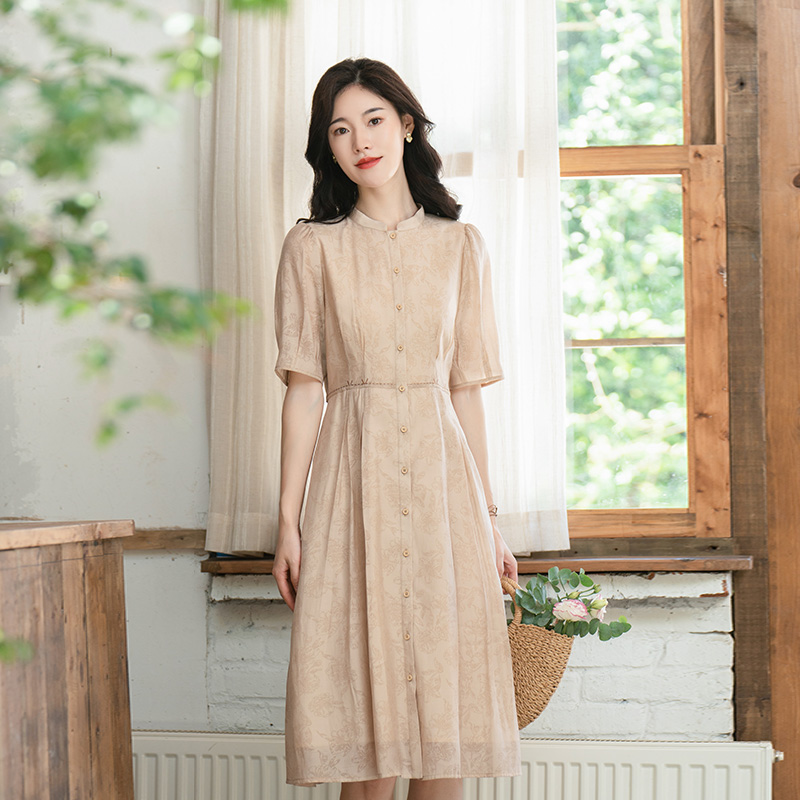 纻衣复古温柔风短袖连衣裙女2025夏季新款文艺刺绣温婉气质中长裙