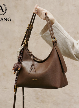 奥康玄月hobo包2026新款斜挎包大容量单肩包女式饺子包高级腋下包