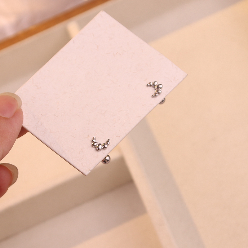 纯银牛角包螺丝拧耳钉女简约独特个性小众设计高级感迷你防丢耳饰