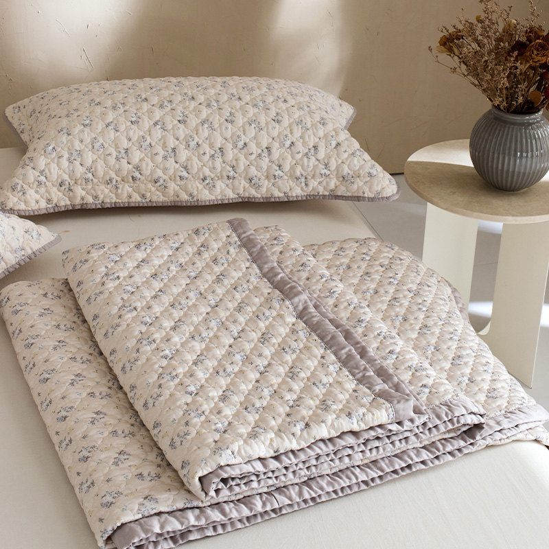 超柔碎花蘭精天絲床蓋三件套