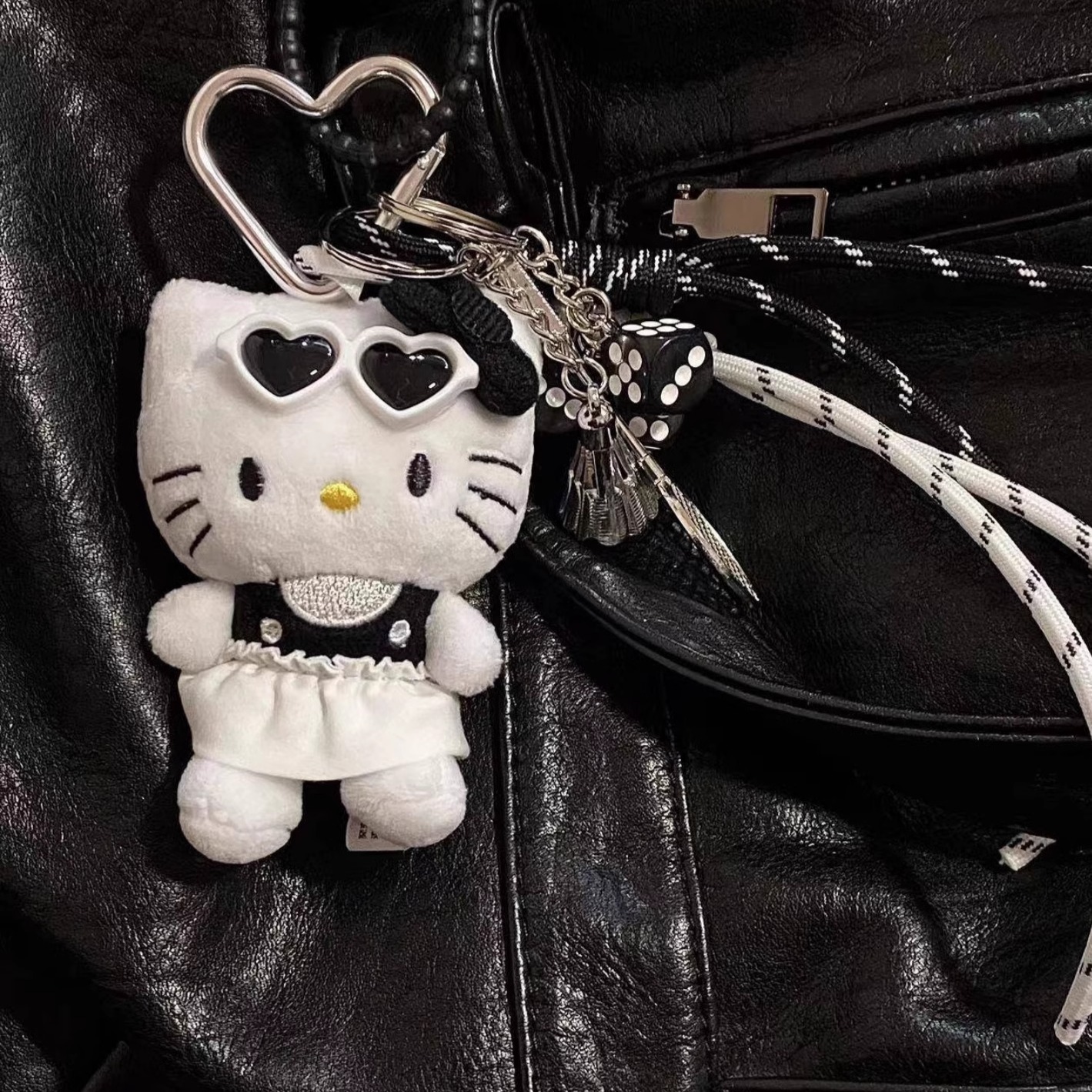 小公仔玩偶包挂hellokitty猫可爱挂饰包包挂件书包毛绒钥匙扣挂绳