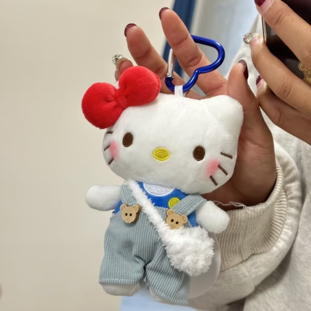 背带裤晴天娃娃hellokitt