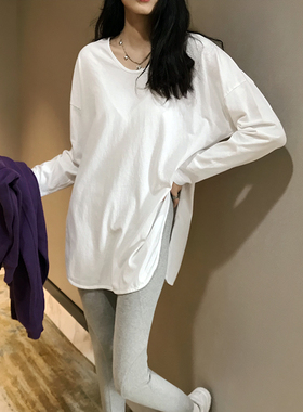 2026早春宽松纯棉白色长袖打底衫女韩版开叉中长款大码t恤女上衣