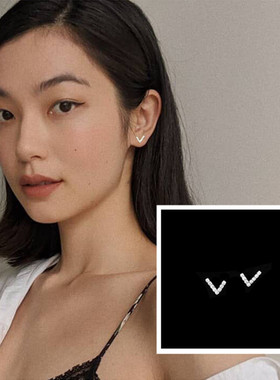 925银针新款气质V型个性泰国明星水钻锆石简约高级感法式耳钉耳环