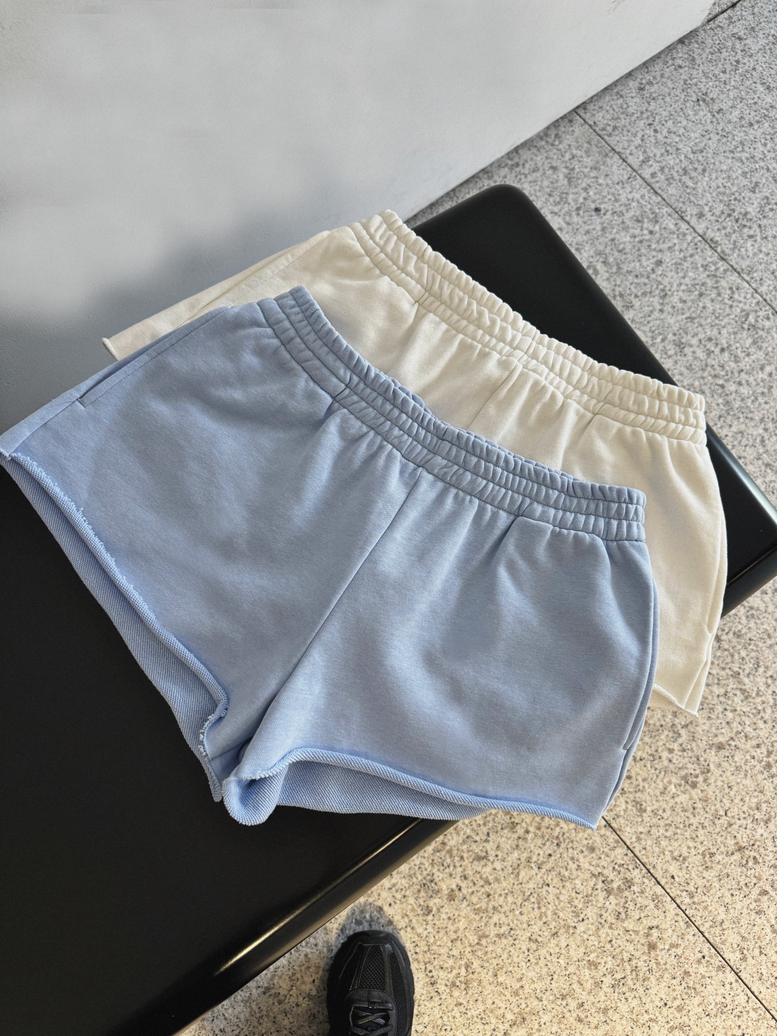 常规卫裤Skim*款松紧腰短裤简约