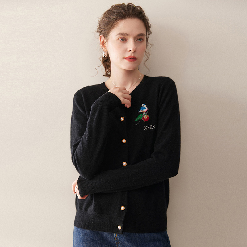 2025秋冬百搭时尚圆领百灵鸟提花羊绒开衫