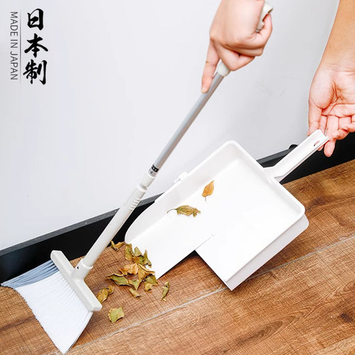 日本进口迷你缝隙刷桌面清洁扫把