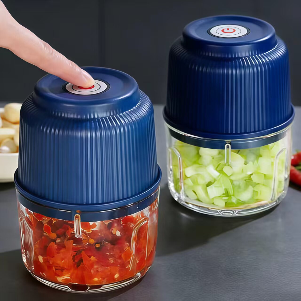 日本迷你绞蒜器电动捣蒜泥家用压蒜打蒜碎肉蒜蓉搅碎机绞肉机神器