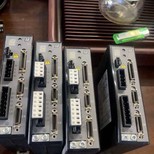 可维修很新8台高创CDHD-0032AAP1驱动器，实物图议价