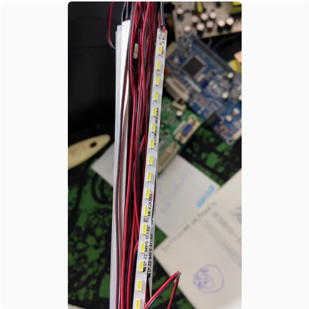 长城显示器E3231背光灯条MUT3320E背光灯管LED灯带32直