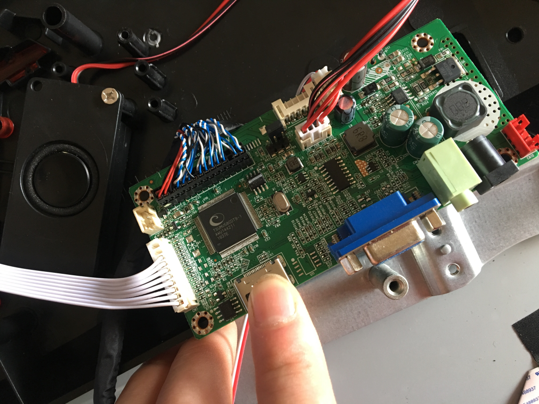 安美特an-320w01显示器主板