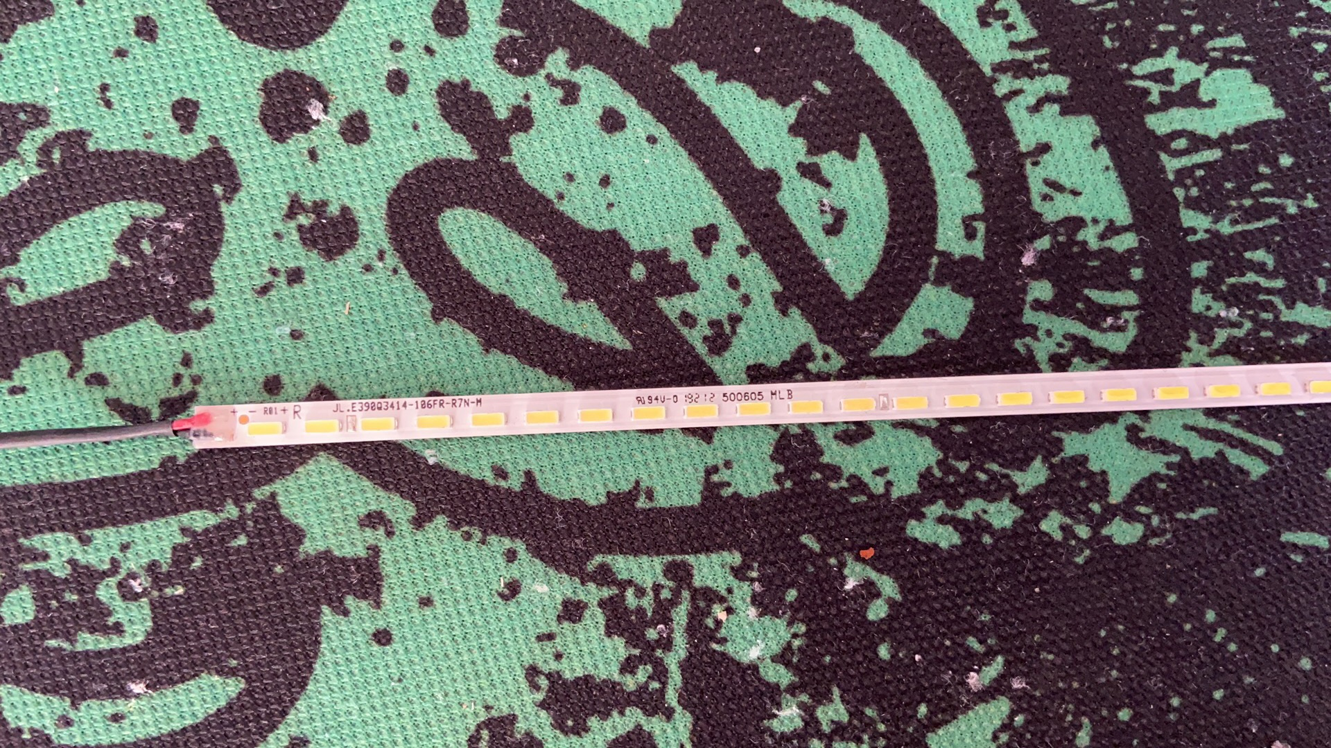 ICB显示器 H3916C灯管Q390B灯条W395A背光H4016LED背光灯条Q40