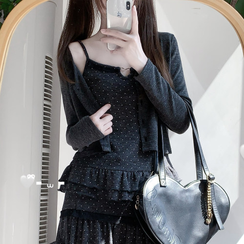 黑灰波点心形吊带开衫两件套女