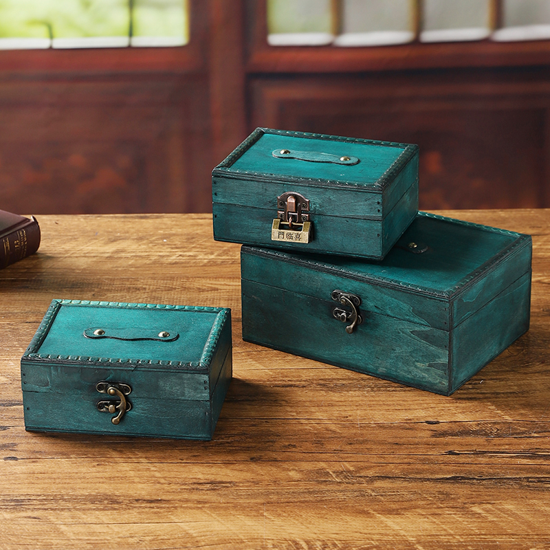 复古小号木质收纳盒带锁盒子