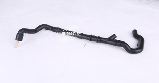 适用奔驰M272唯雅诺GLKMLS350E280C230C300R级废气管油水分离器管