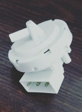 适用美乐洗衣机XQB60-108荣事达XQB45-95水位开关传感器