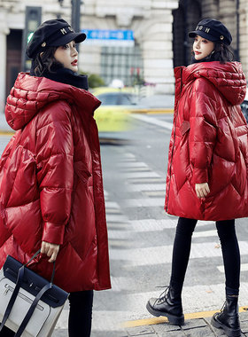 红色羽绒服女中长款2025年冬季新款连帽白鸭绒连帽加厚蓬松外套