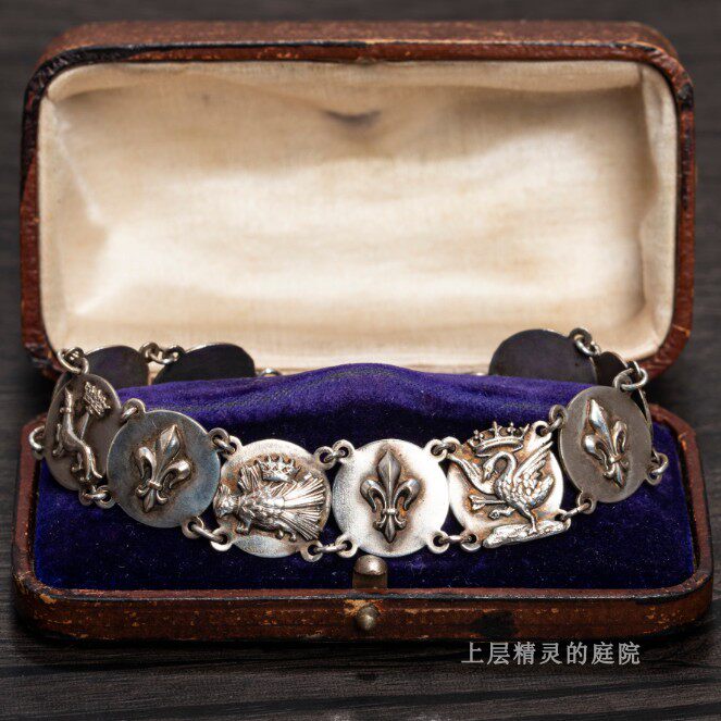 SOLD庭院西洋古董首饰 神兽∮百合 维多利亚华丽魔幻风神兽老手链